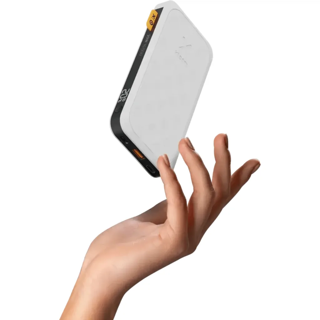 Imagen 5 de Bateria 10.000 mAh 2xUSB-C 1xUSB-A 20W Fuel Series Xtorm blanco crepusculo