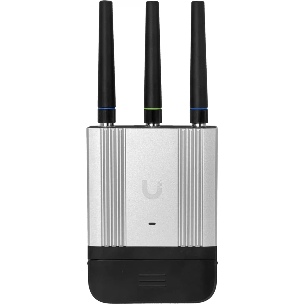 Imagen 1 de Antena Ubiquiti UI LTE/3G 2-1000(Poe-in/out) SIM GPS 4pin-ATX inc-Antenas RPSMA 