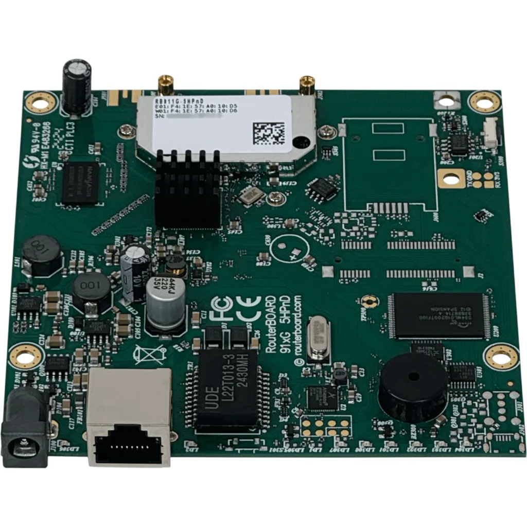 Imagen 3 de RouterBOARD 911G 5GHz high power con Gigabit y RouterOS. Placa compacta para CPE, enlaces punto a punto y soluciones inalámbricas outdoor.