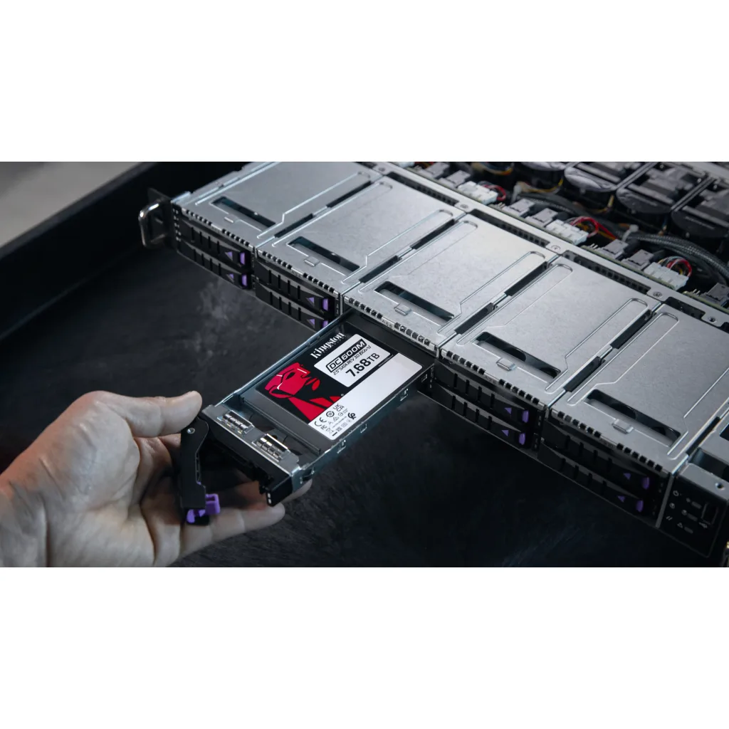 Imagen 5 de Unidad SSD Kingston DC600M 7.68TB 2.5" 7mm SATA NAND TLC 3D Lec560MBs Esc530MBs