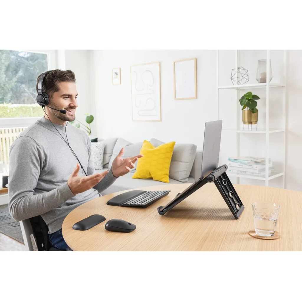 Imagen 4 de Base para Notebook Kensington K52805WW Easy Riser EQ SmartFit, Hasta 17" Negro