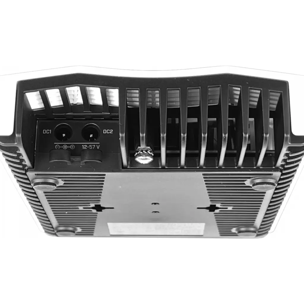 Imagen 3 de Cloud Router Switch CRS304-4XG-IN (RouterOS L5), desktop enclosure (EU)