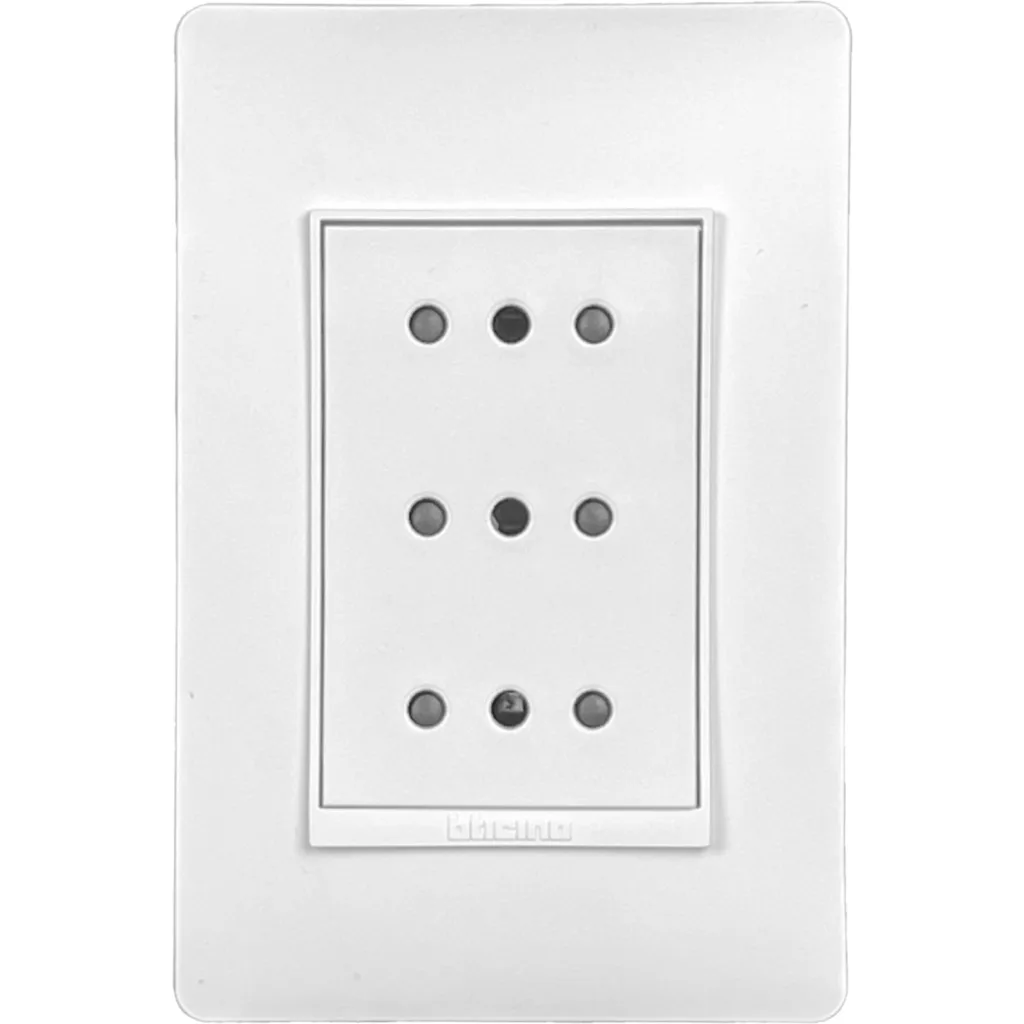 Imagen 2 de Enchufe Triple 10A LUZICA Blanco PU1313