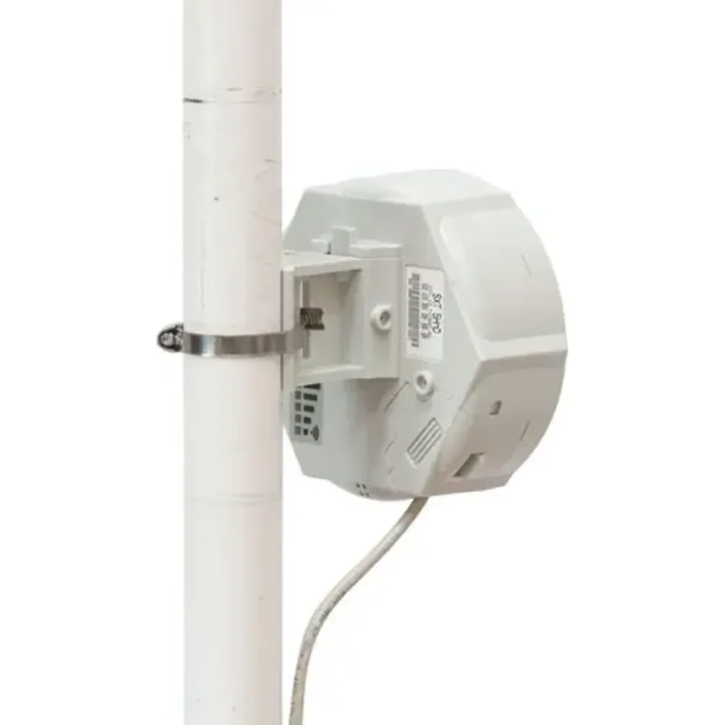 Imagen 1 de MIKROTIK RouterBoard SXTG with dual chain 802.11ac, 13dBi 90 deg 5GHz antenna, 720MHz CPU, 128MB RAM