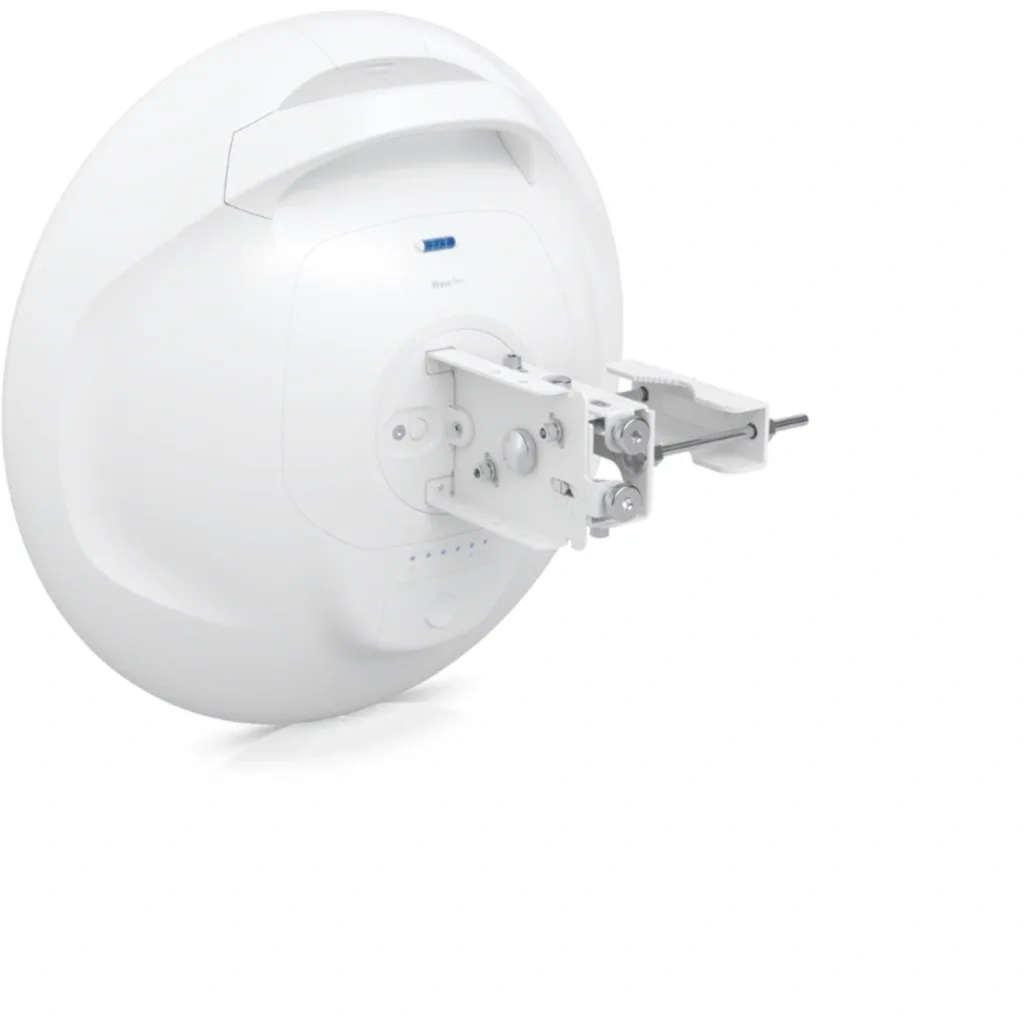 Imagen 4 de UBIQUITI 15km 46/22dBi 60/5GHz 2-2500 1-SFP+10G inc-48V 2.7Gbps-duplex