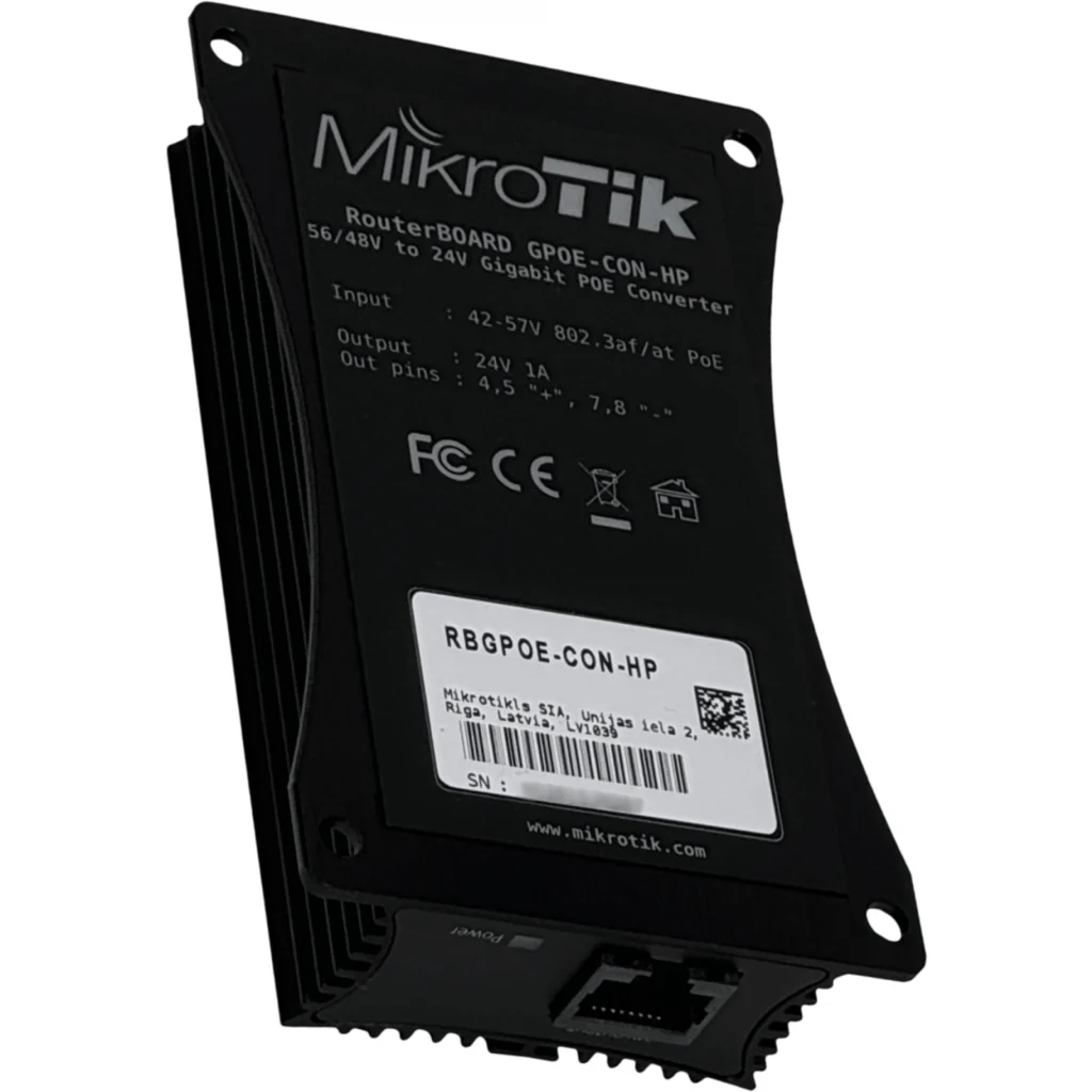 Imagen 4 de Inyector PoE pasivo Gigabit de alta potencia para equipos MikroTik. Permite alimentación por Ethernet en instalaciones profesionales.