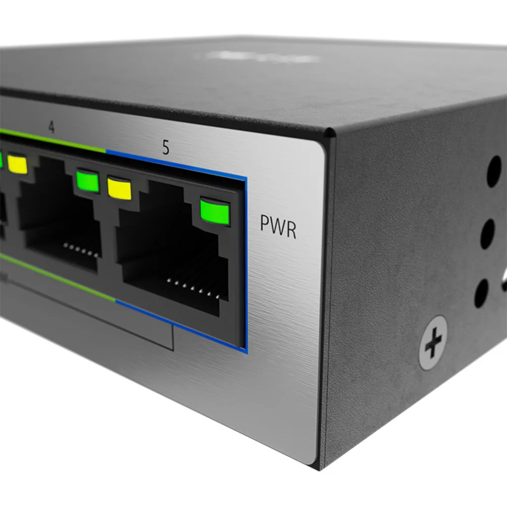 Imagen 1 de Switch de Escritorio 5 Puertos Nexxt , Gigabit Ethernet, 4 POE+ 60W
