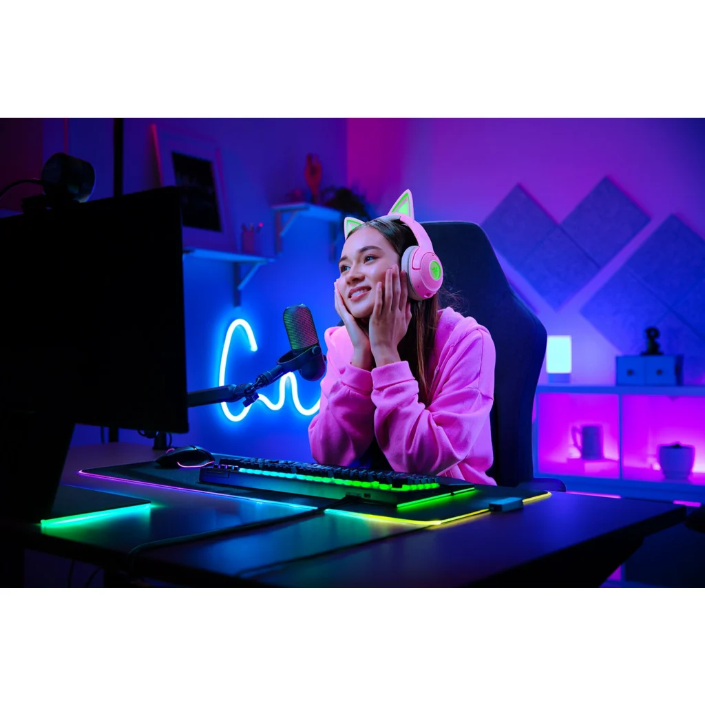 Imagen 4 de Razer - Microphone - Seiren V3 Chroma RGB USB Mic