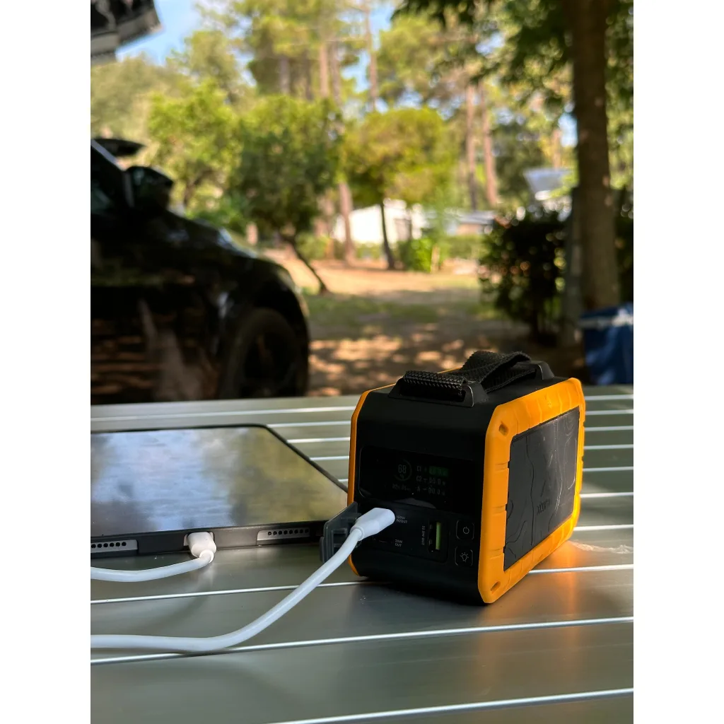 Imagen 21 de Bateria Rugged 40.000 mAh 100W Xtreme Series Xtorm  Naranjo