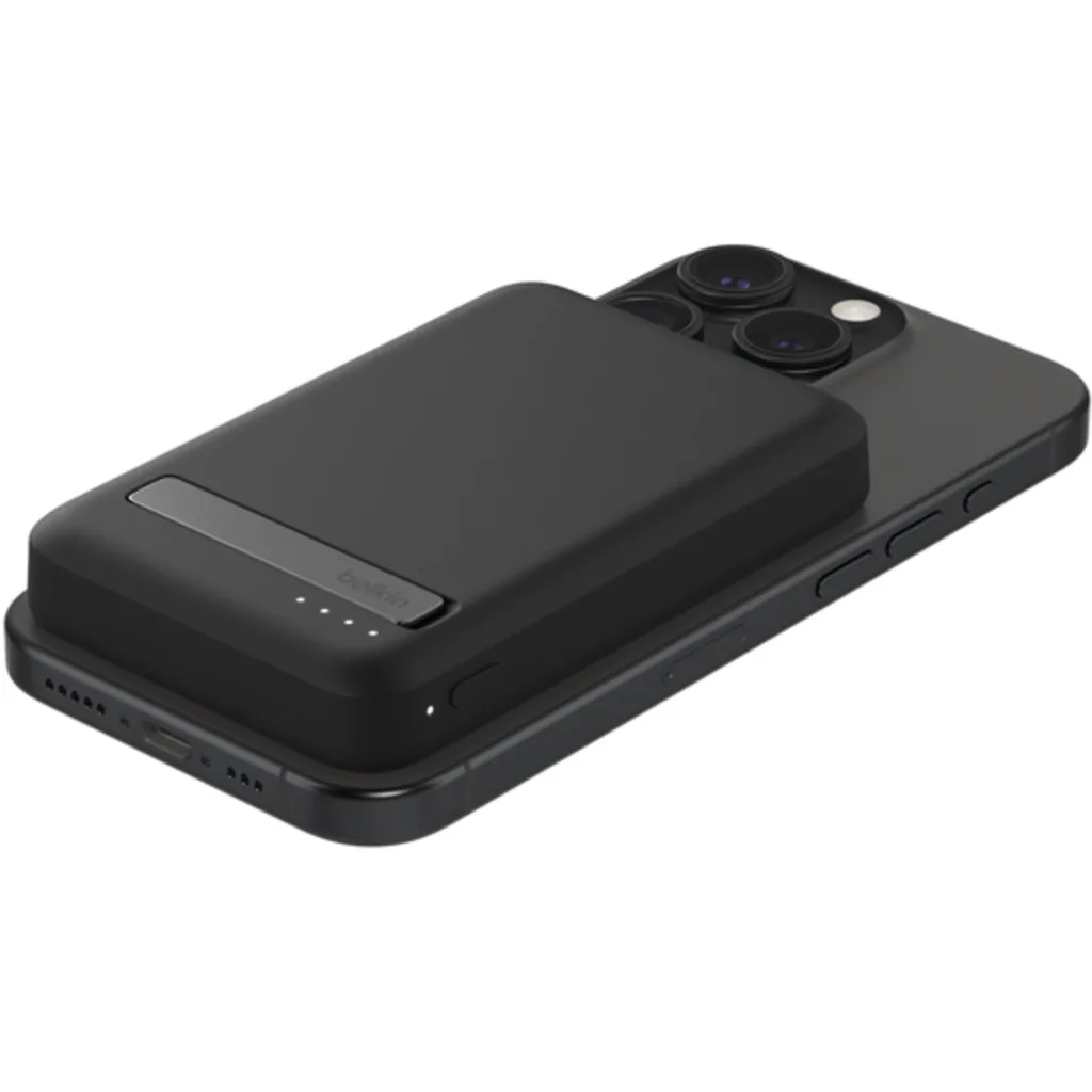 Imagen 3 de Bateria 5.000 mAh BoostCharge Pro carga magnetica Qi2 15W Belkin negro