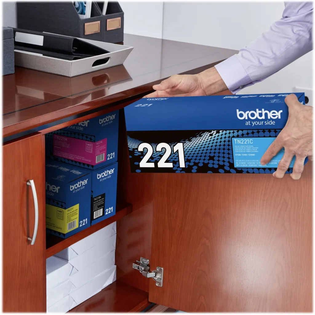 Imagen 7 de Toner Brother TN-221C Cyan Comp. DCP 9020 MFC-9330CDW HL-3150CDN, 1400 Página