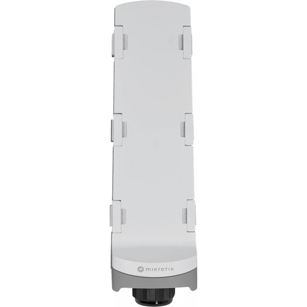 Imagen 1 de MIKROTIK 1-1000-in 2-1000-out 3-SFP+ in-12-57Vdc Out-12-57Vdc Switch