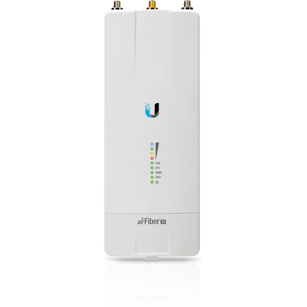 Imagen 1 de UBIQUITI 2,4-2,5GHz 2-RPSMA-H 1-.SMA-H/GPS 1-1000 1-MGMT 500Mbps 200km