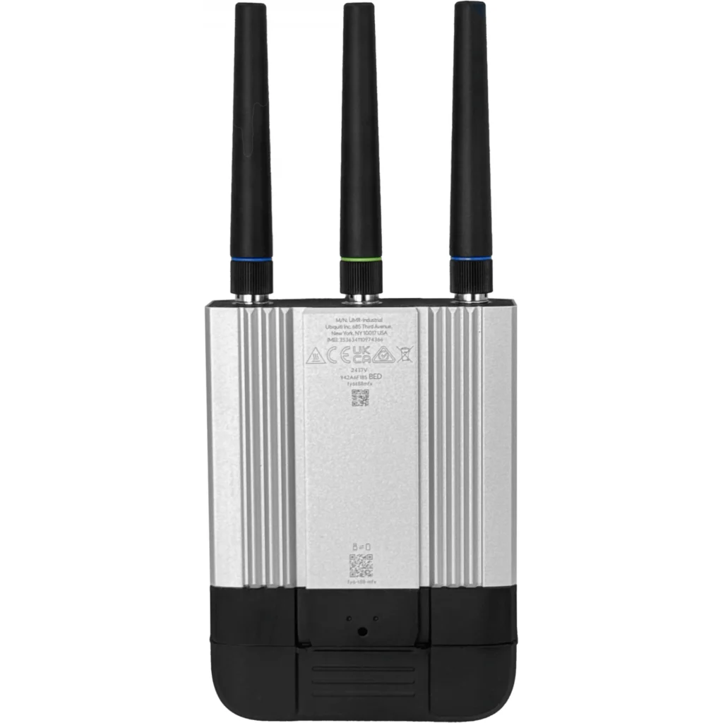 Imagen 6 de Antena Ubiquiti UI LTE/3G 2-1000(Poe-in/out) SIM GPS 4pin-ATX inc-Antenas RPSMA 