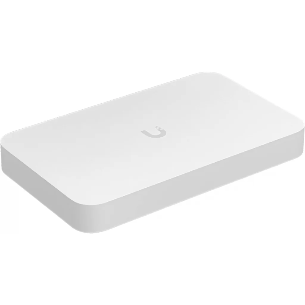 Imagen 6 de UniFi Advance Hosting 6 WAN ports (10G SFP+ + 10G RJ45 + 2.5G RJ45) 5?Gbps IPS/IDS, PoE+ 30W, quad-core ARM 2.2?GHz, 2?GB RAM, VPN/SD-WAN