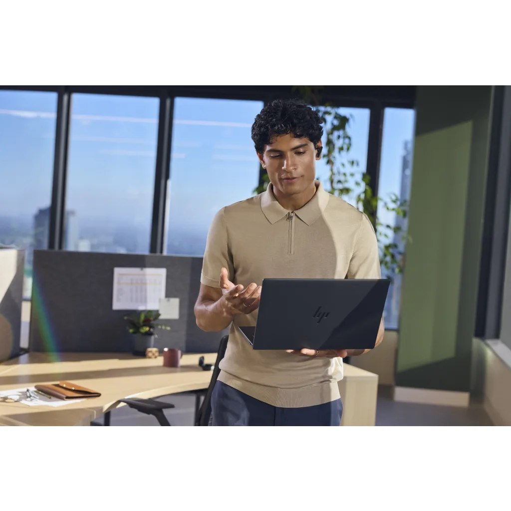 Imagen 8 de Notebook HP EB X G2 i14AI U7 356H 14 32GB/1T PC