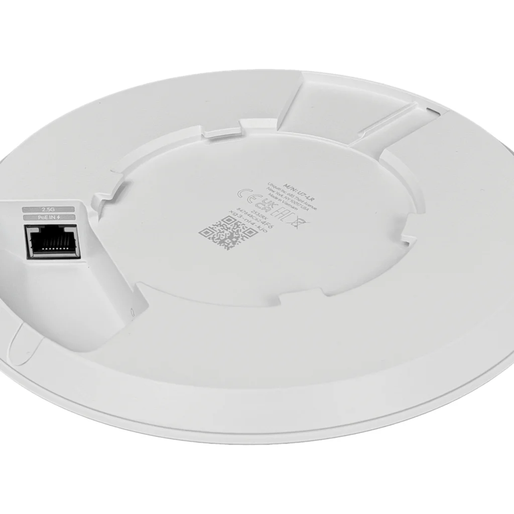 Imagen 3 de Access Point Ubiquiti U7-LR, WiFi 7 Long Range 5Gbps 2.5GbE PoE+