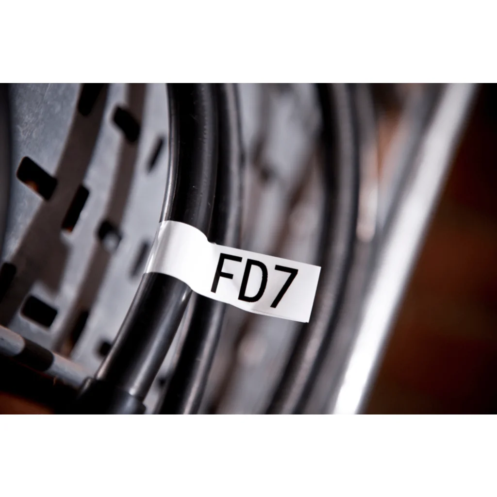 Imagen 1 de Cinta para Etiquetas Brother TZE-FX251 Flexible Negro sobre Blanco 24 mm 