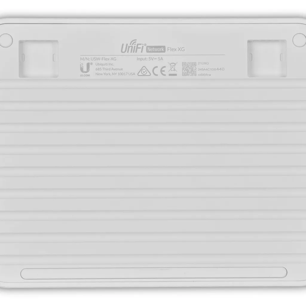 Imagen 7 de UBIQUITI 4-10G 1-1000-PoE-in-at Switch-L2 Compacto req-UniFi inc-5V25W
