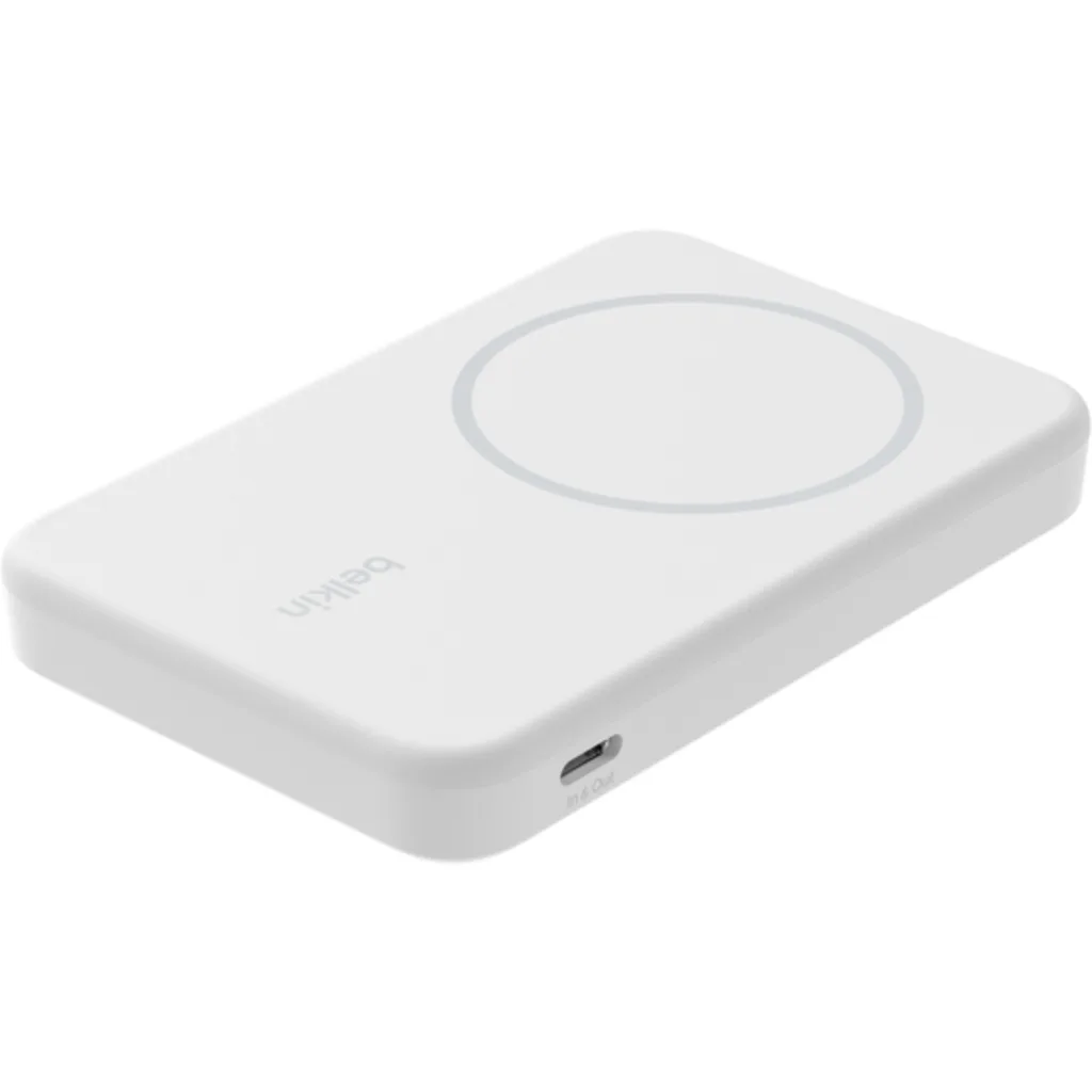 Imagen 2 de Bateria 5.000 mAh BoostCharge Pro carga magnetica Qi2 15W Belkin blanco