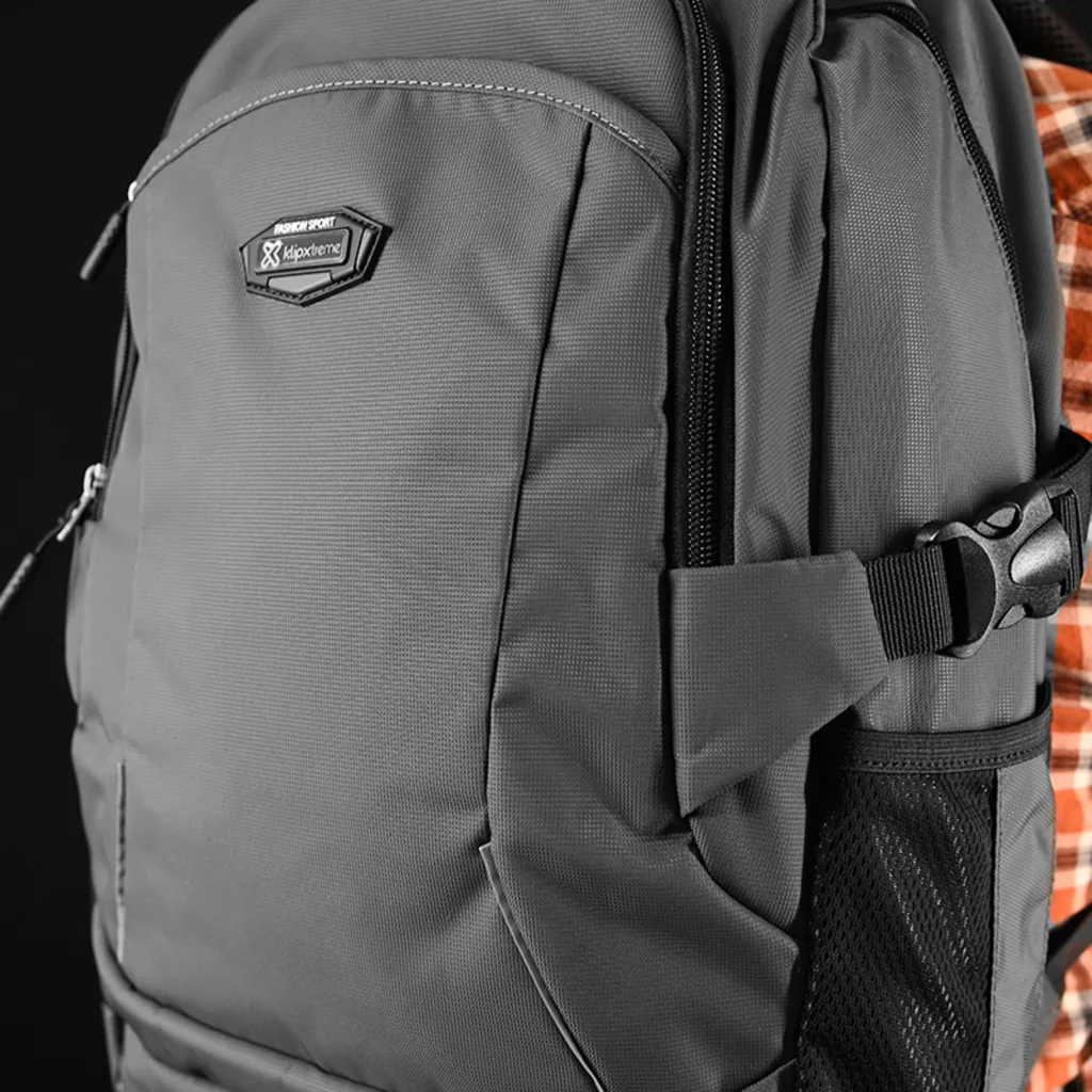 Imagen 6 de Mochila KlipX TrendTrek para Notebook 15.6" Polyester Repelente agua Color Gris
