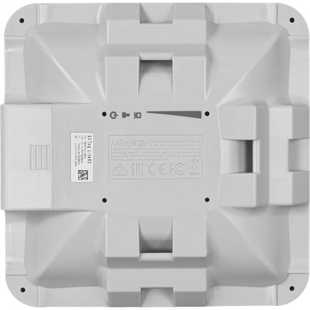 Imagen 2 de MIKROTIK 200mt 129x129mm 60GHz 802.11ad 1-100 RouterOS-L3 inc24V 0,2km