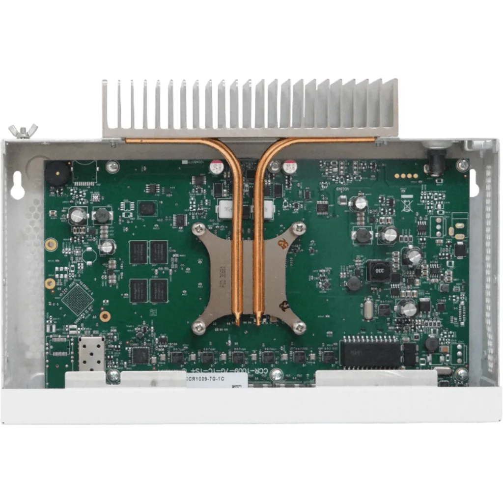 Imagen 6 de OFERTA MIKROTIK Cloud Core Router 1009-7G-1C-PC (RouterOS L6) with case