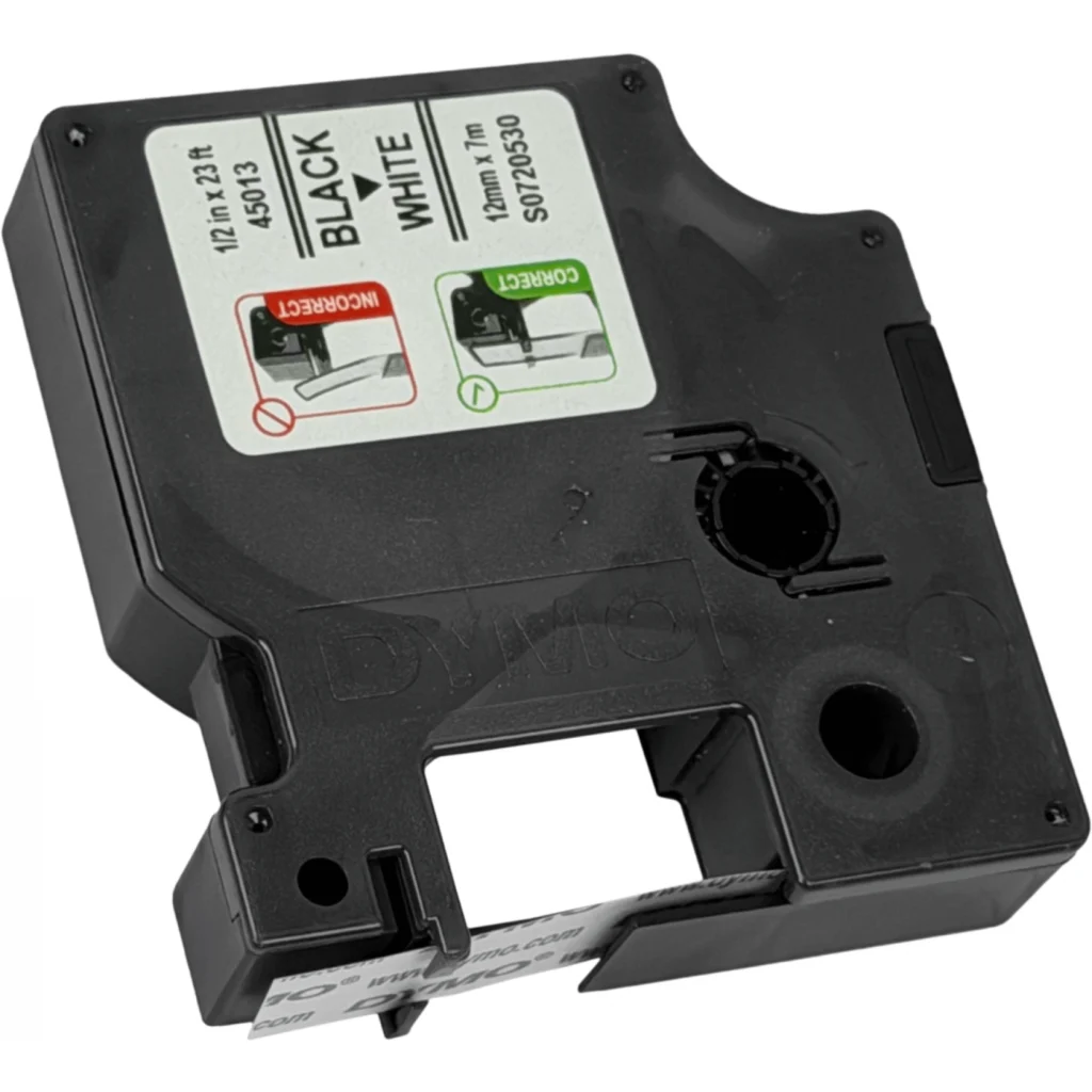 Cinta Rotuladora Dymo 45013 12 Mm 7 Metros Negro en Fondo Blanco