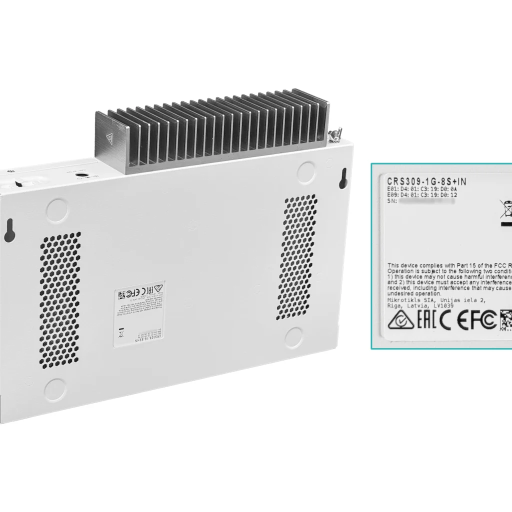 Imagen 3 de MIKROTIK Cloud Router Switch 309-1G-8S+IN (RouterOS L5), desktop enclosure