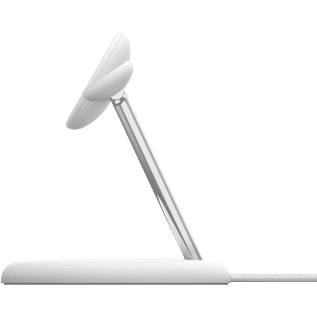 Imagen 2 de Base de carga 3 en 1 BoostCharge Qi2 15W Belkin blanca
