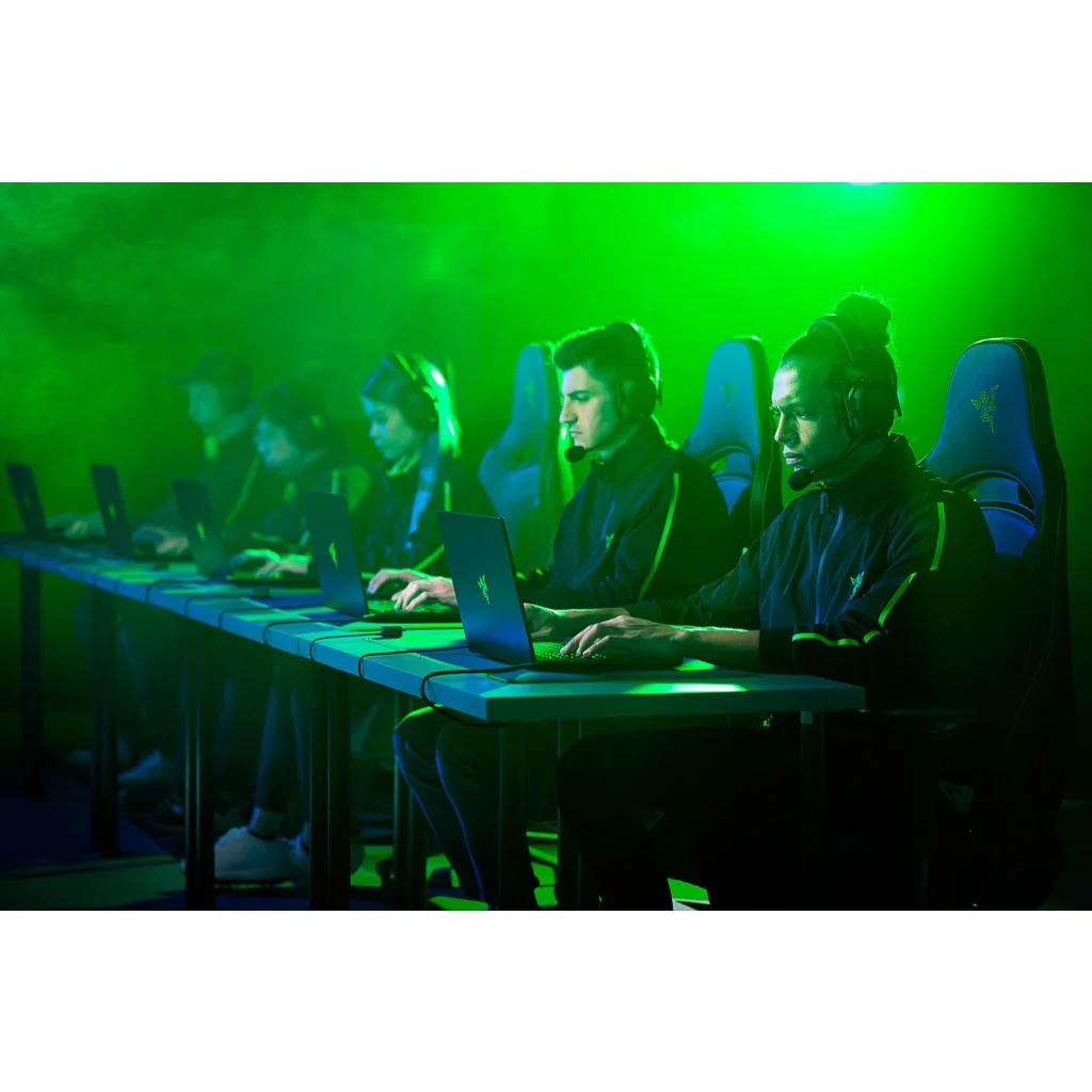Imagen 3 de Razer BlackShark V2 Pro (2023) - Black (RZ04-04530100-R3U1)