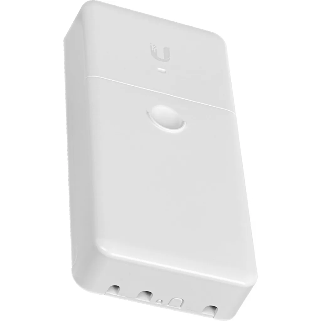 Switch Ubiquiti N-SW No Gestionable NanoSwitch PoE para Exterior 4 Puertos RJ-45