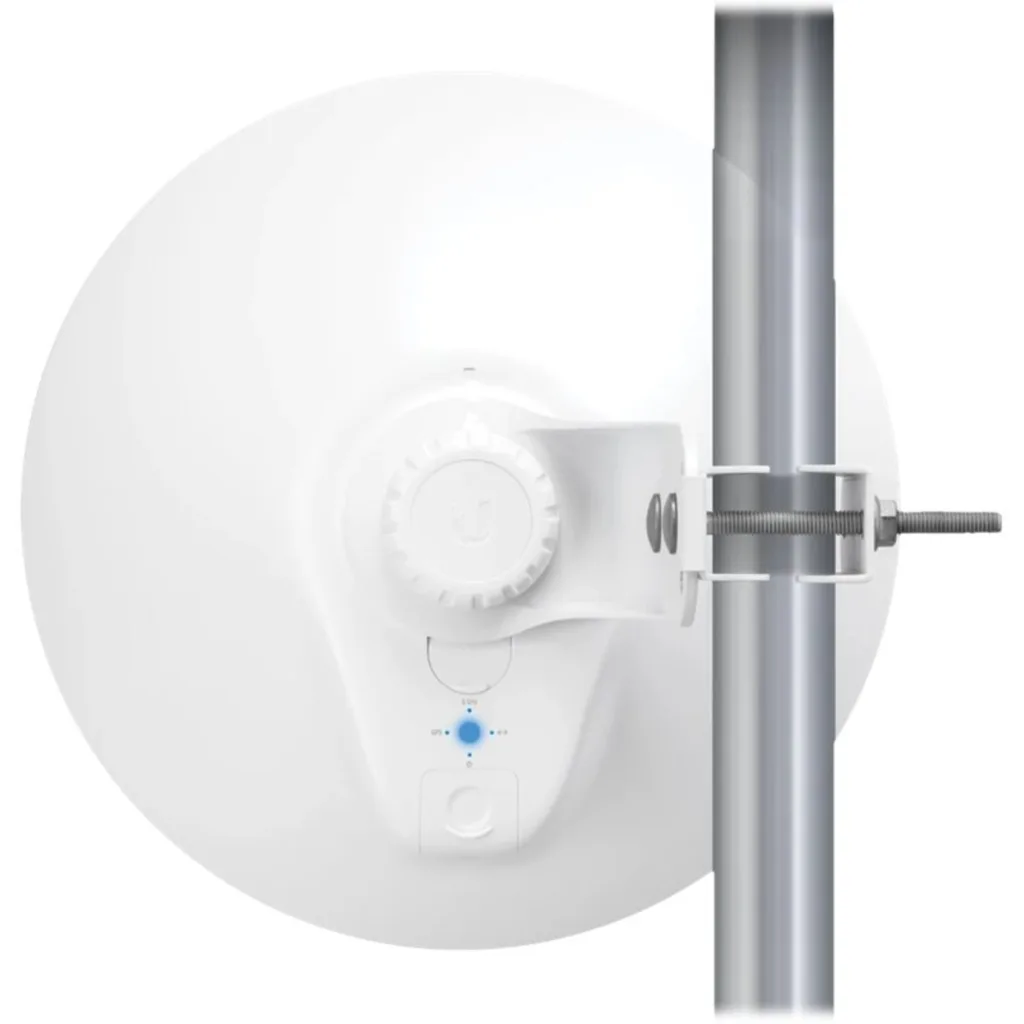 Imagen 3 de Antena Ubiquiti LTU-PRO 5Ghz 1 Pto Ethernet 10/100/1000 Ganancia 24 dbi