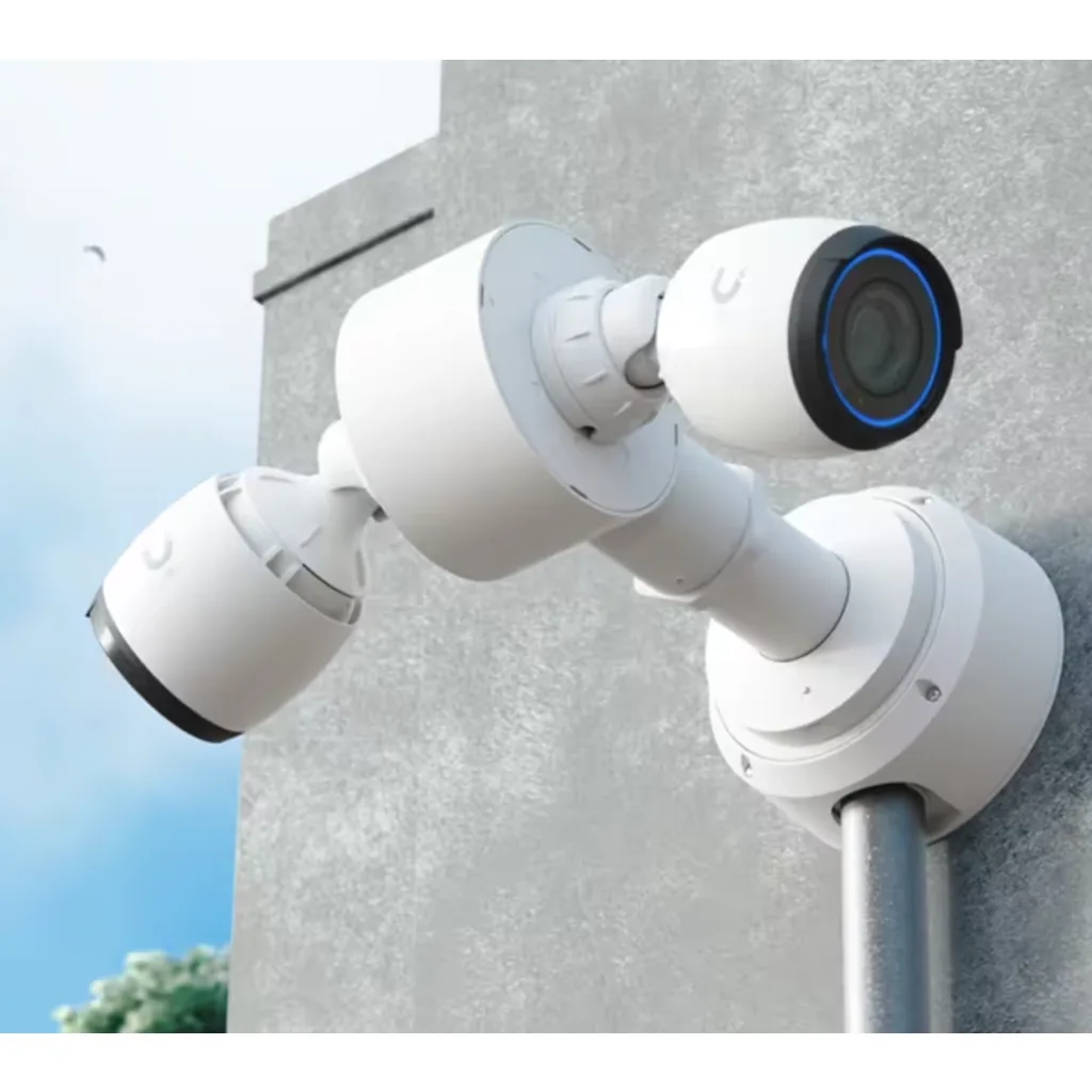 Imagen 1 de UBIQUITI Blanco Soporte Doble Para Camara UVC UACC-CAMERA-DM-W