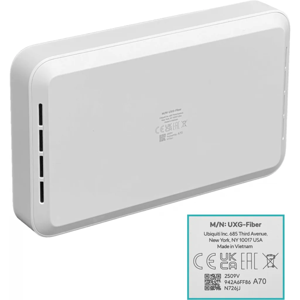 Imagen 4 de UniFi Advance Hosting 6 WAN ports (10G SFP+ + 10G RJ45 + 2.5G RJ45) 5?Gbps IPS/IDS, PoE+ 30W, quad-core ARM 2.2?GHz, 2?GB RAM, VPN/SD-WAN