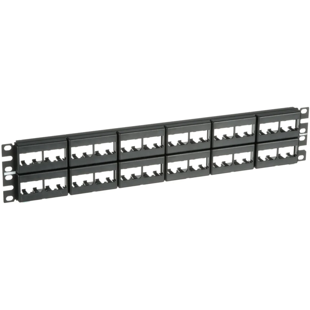 Imagen 2 de 48-port patch panel Panduit Vacio 2U