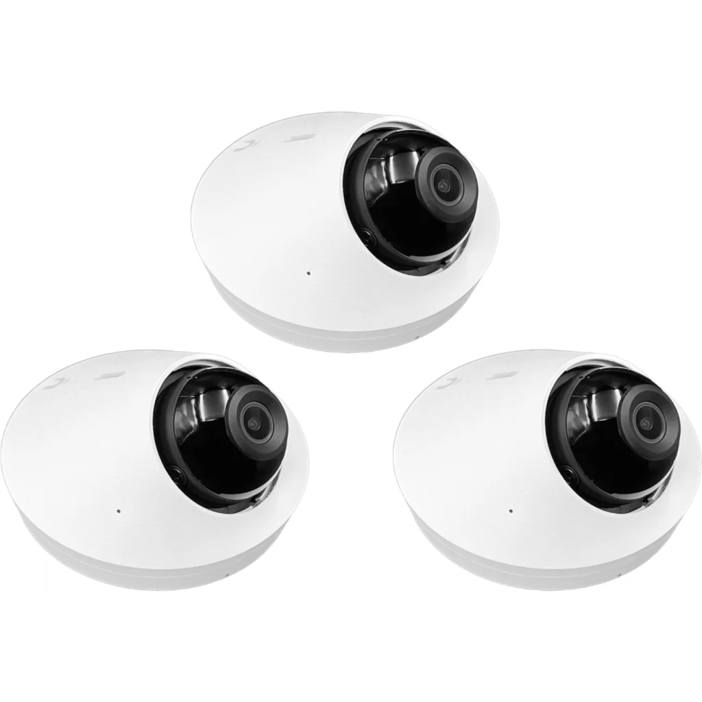 Imagen 2 de UniFi Protect Camera Interior/Exterior Pack 3   2K (4MP, 9 m IR, AI Detection, 2-way Audio, Ultra-Wide, Vandal-Resistant) Req:U-PoE