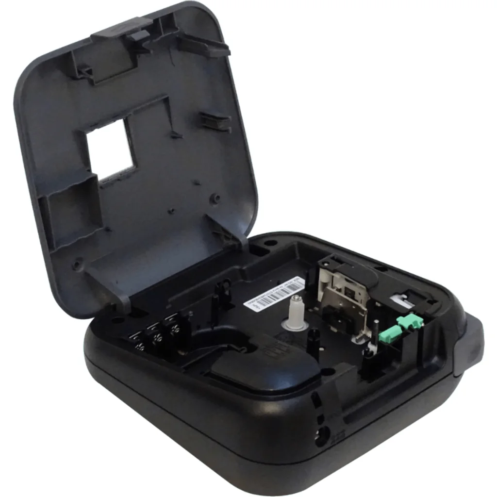 Imagen 2 de BROTHER Rotuladora Oficina QWERTY TZe/3,5-12mm req/6-AAA/fuente-9V