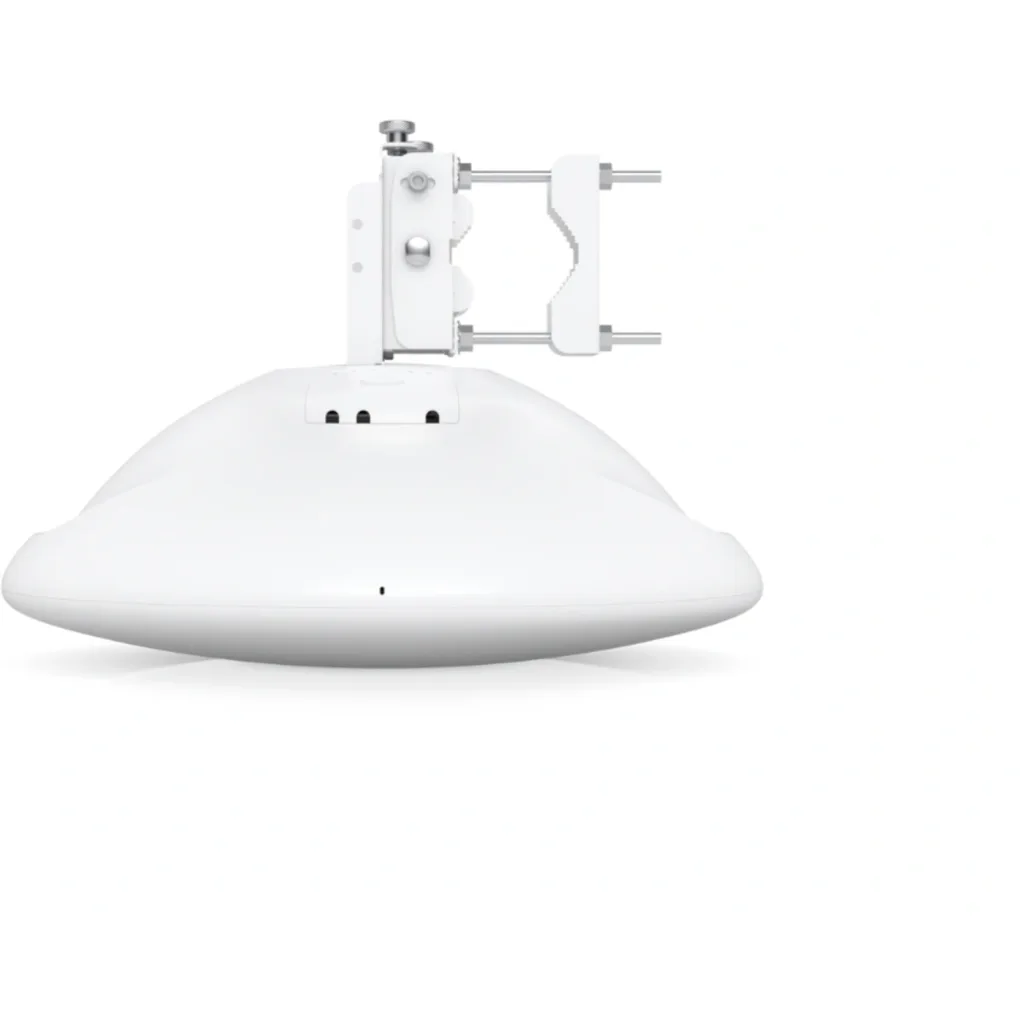 Imagen 1 de UBIQUITI 15km 46/22dBi 60/5GHz 2-2500 1-SFP+10G inc-48V 2.7Gbps-duplex