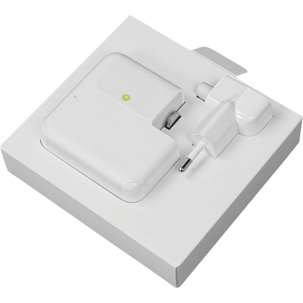 Imagen 5 de APPLE Original 70W USB-C 5/9/15/20,6V req-cable Cargador MXN53CI A2743