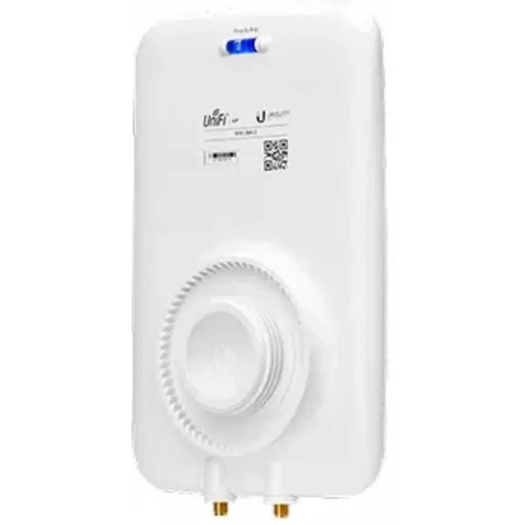 Imagen 6 de Antena Ubiquiti UMA-D Dual Sectorial 90°2.40GHz 45° 5GHz UMA-D Montaje Pared/Pos