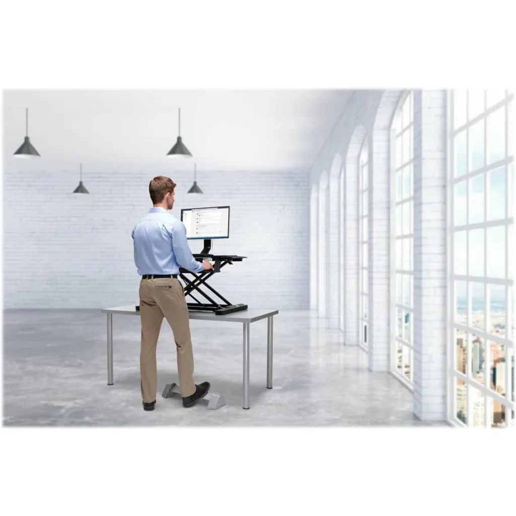 Imagen 3 de Apoyapies Kensington K58303WW Oscilante Soporta 136Kg Color gris
