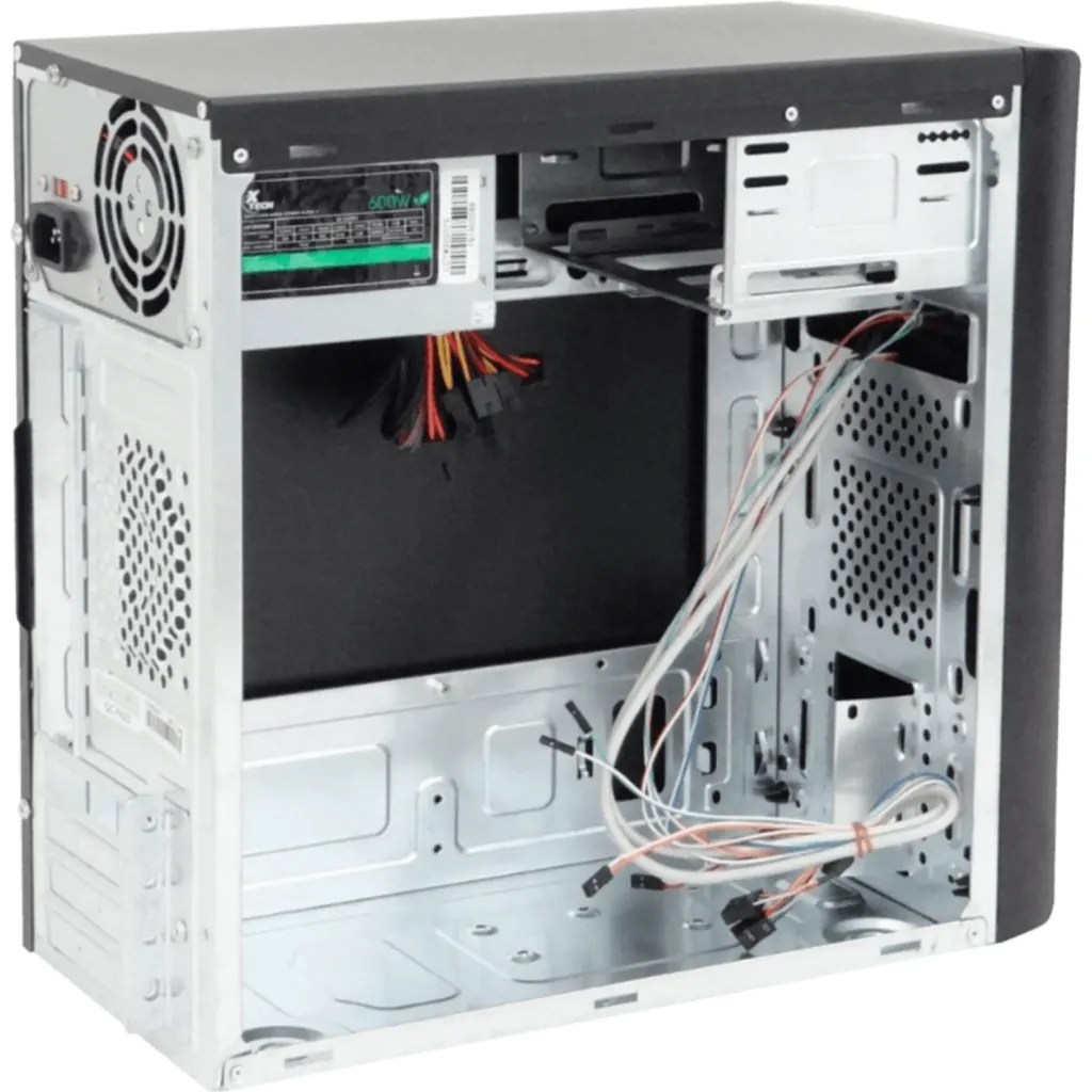 Imagen 1 de Gabinete XTech XTQ-100 Micro ATX Puerto USB 2.0 Audio/mic Fuente 600W Color Negr