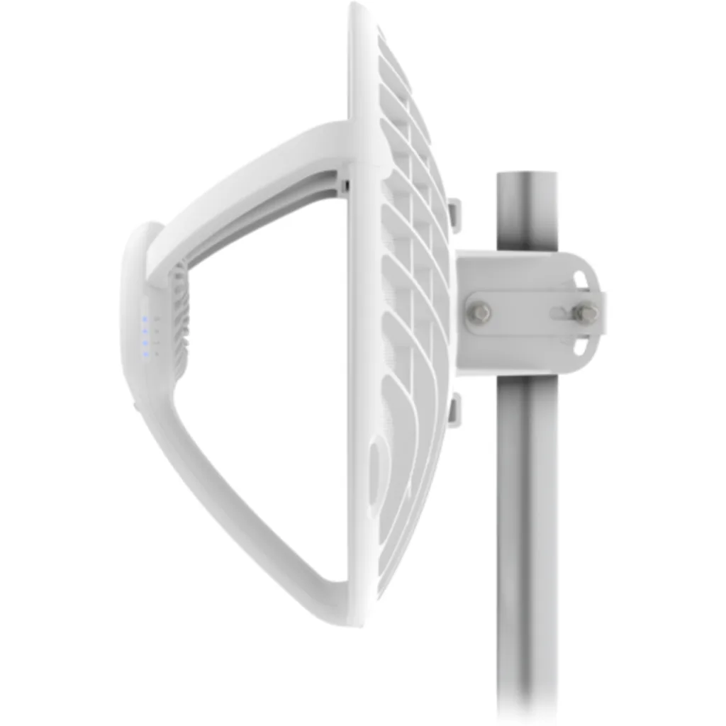 Imagen 4 de UBIQUITI 60GHz 5GHz 38dBi/11dBi 57-66Hz 1-1000 airMax 1Gbps 2km inc24v