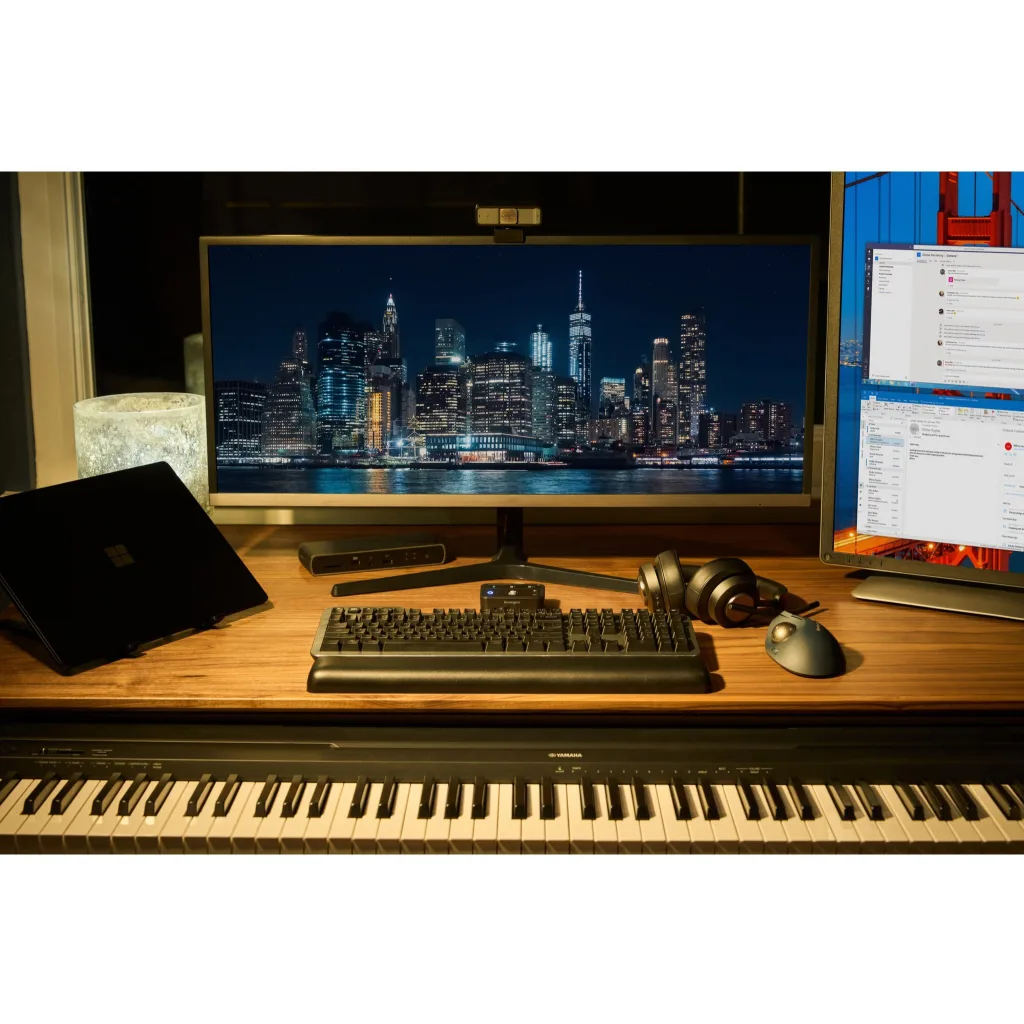 Imagen 70 de Audífonos Inalámbricos OnEar Kensington H3000, 550 mAh USB Type-C/A Bt5.2 Negros