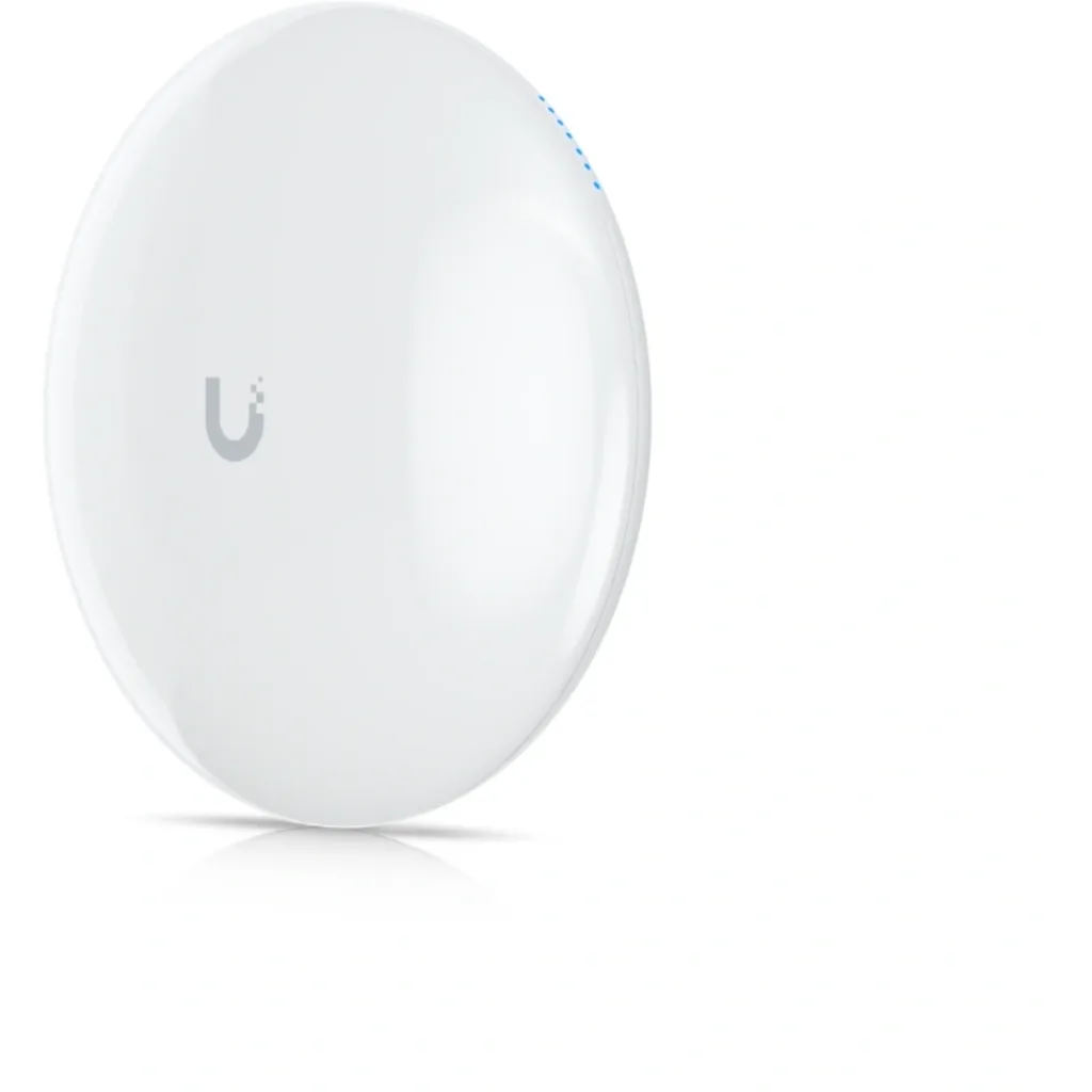 Imagen 1 de UBIQUITI Puente inalambrico de 5 GHz con salida PoE que se conecta a distancias 