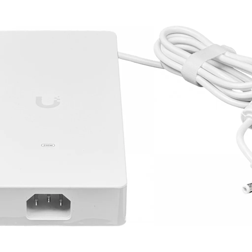 Imagen 1 de UBIQUITI Fuente 54V 210W p/USW-ULTRAs MAX-16-POE UACC-ADAPTER-AC-210W