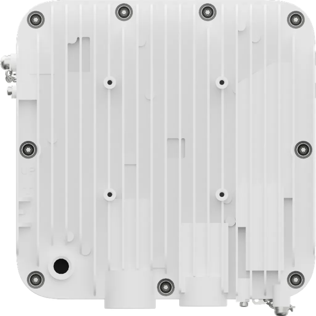 Imagen 2 de AP761. AP de exterior Huawei eKit Wifi 6 con velocidad de 1.775 Gbps cuenta con doble banda recomendado para 120 usuarios concurrentes cuenta con 1 puertos 1 Gbps y 1 SFP alcance optimo de 120m 