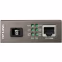 Thumbnail 2 de TP-Link MC111CS - Conversor de soportes de fibra - 100Mb LAN - 10Base-T, 100Base-FX, 100Base-TX - RJ-45 / modo sencillo SC - hasta 20 km - 1550 (TX) / 1310 (RX) nm