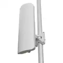 Thumbnail 0 de mANTBox ax 15s (RouterOS L4), International version (EU)